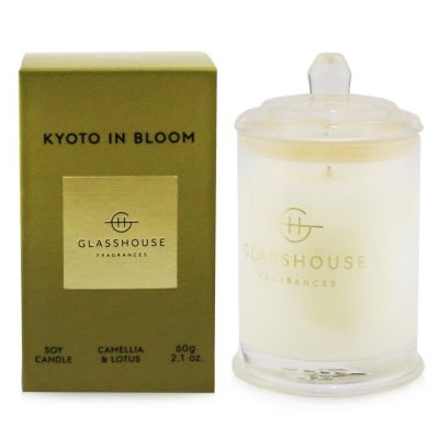 Glasshouse - Соевая Свеча с Тройным Ароматом - Kyoto In Bloom (Camellia & Lotus)  60g/2.1oz