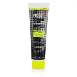 Fudge - Smooth Shot Шампунь (для Заметно Более Гладких и Блестящих Волос) 300ml/10.1oz